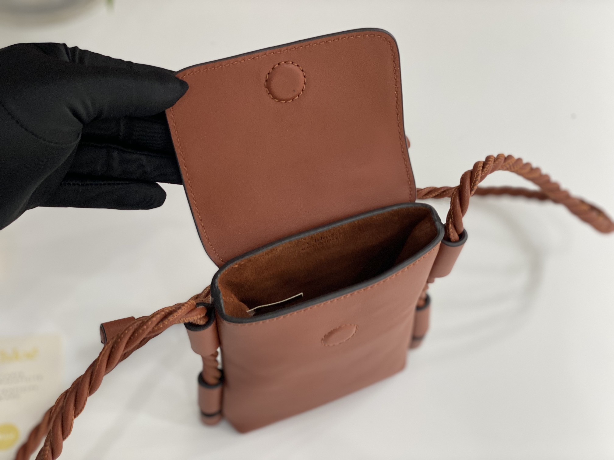 Chloé Key Phone Pouch in Brown - Replicabags.is - Image 4