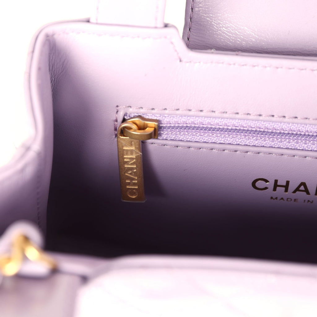 Chanel Small Kelly Shopper Light Purple Shiny Aged Calfskin Brushed Gold Hardware - Image 11
