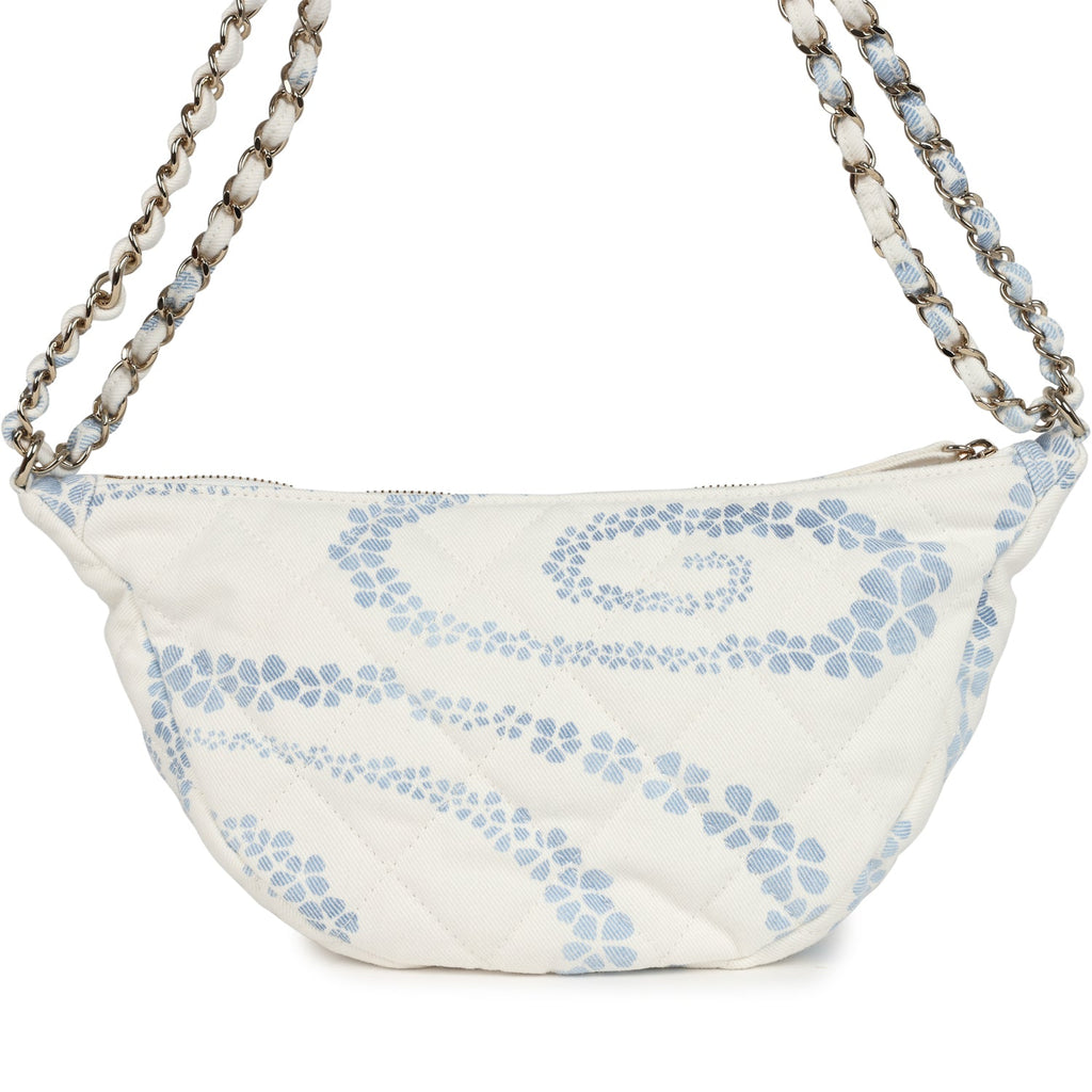 Chanel Large Coco Beach Hobo Bag in White and Blue Denim Light Gold Hardware - Image 5