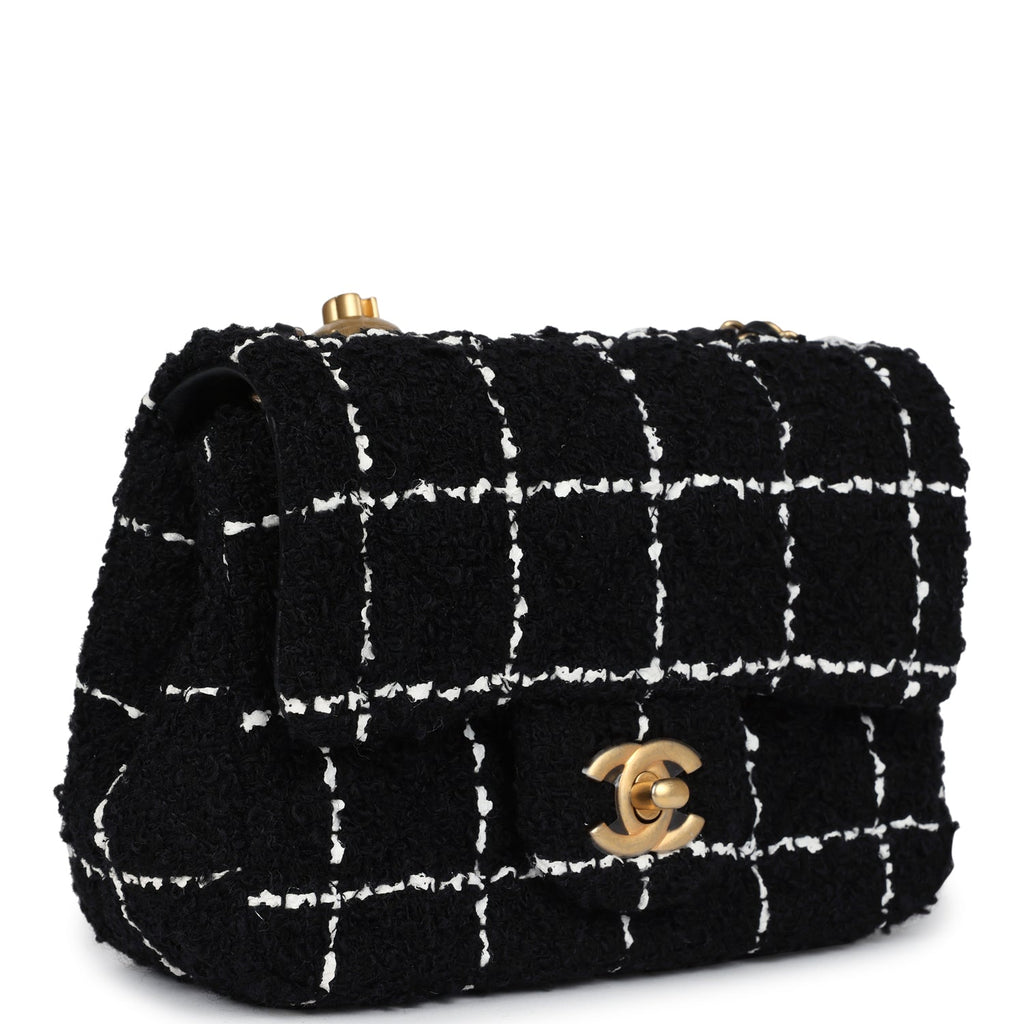 Chanel Mini Pearl Crush Square Flap Bag White and Black Tweed Antique Gold Hardware - Image 3