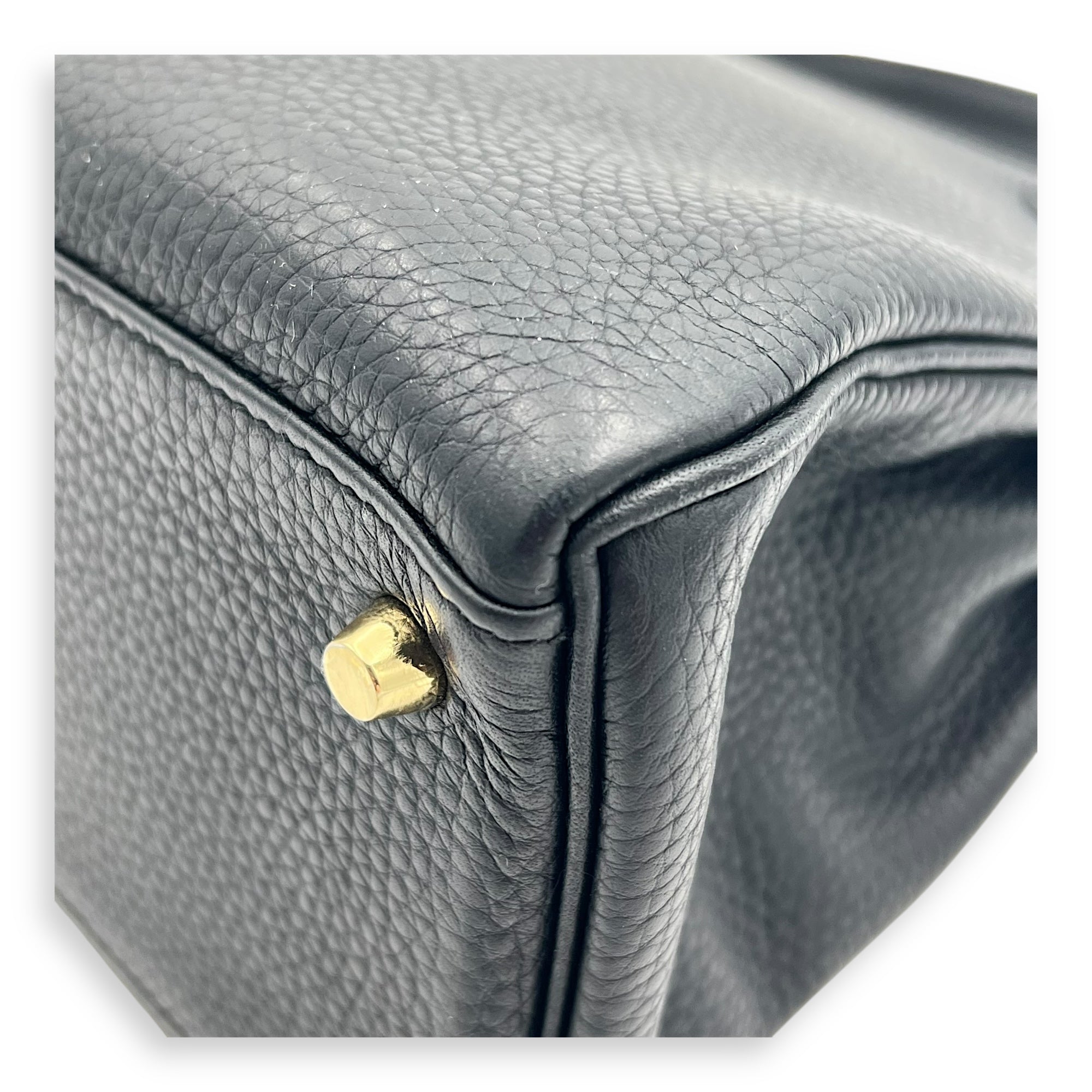 Kelly Black in Clemence, Gold hardware - Image 19