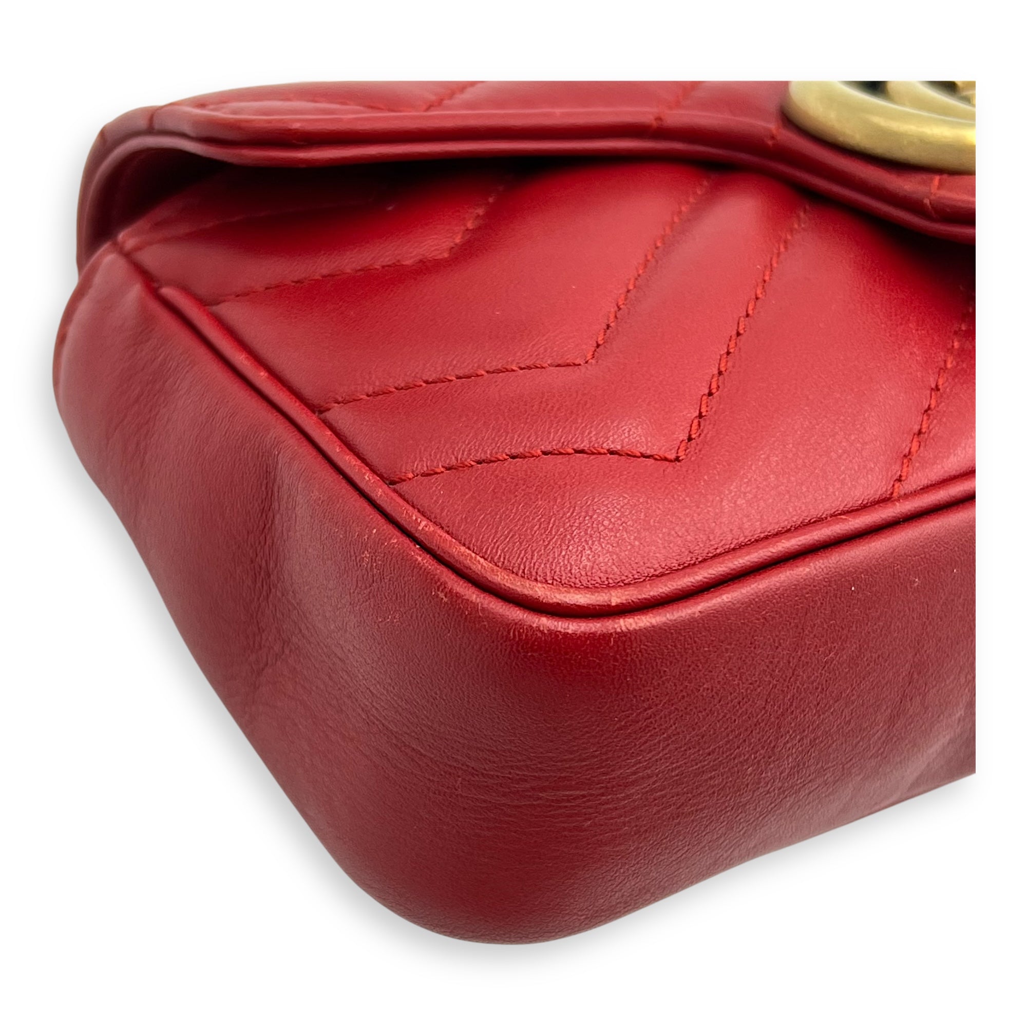 GG Marmont Super Mini Red Shoulder Bag in Calfskin, Gold hardware - Image 11