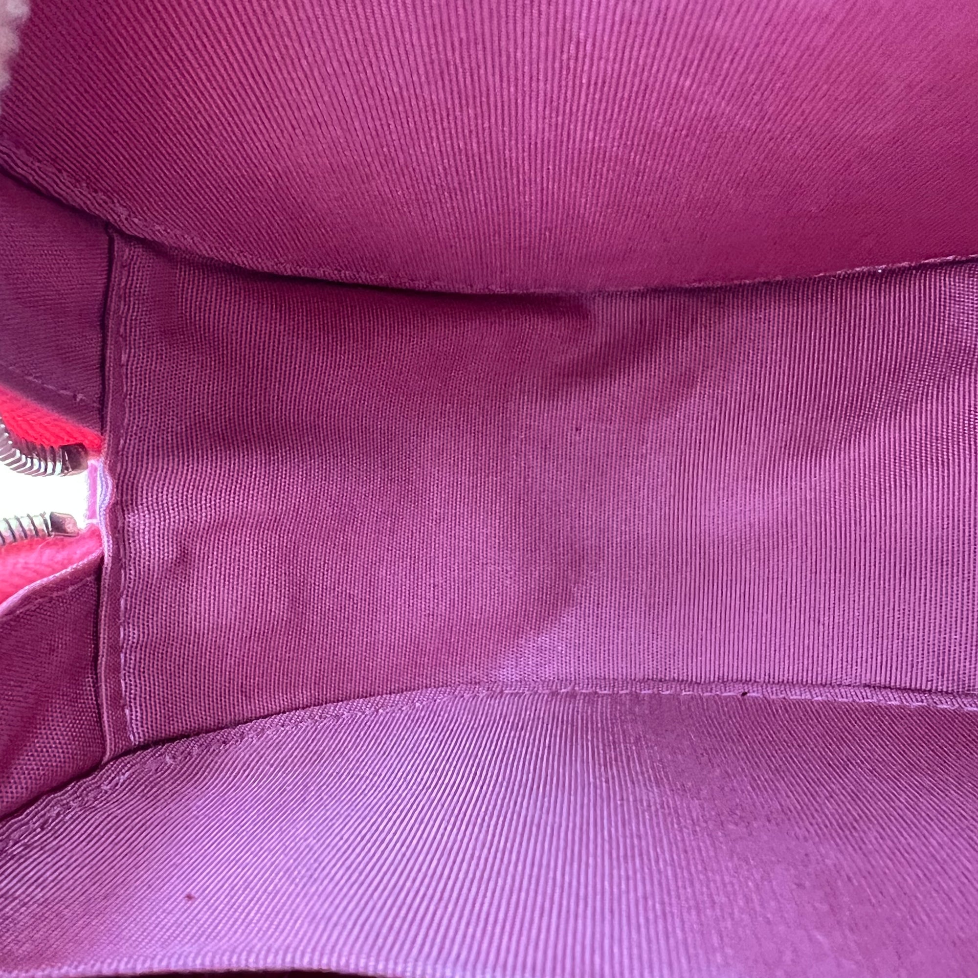 CC Round Crossbody Bag Pink in Lambskin, Gold hardware - Image 11