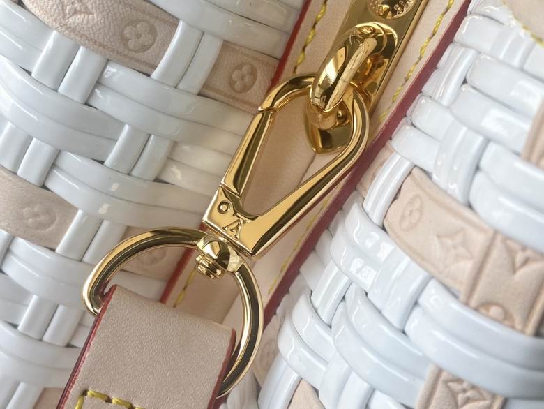 Capucines BB Bag - Image 9