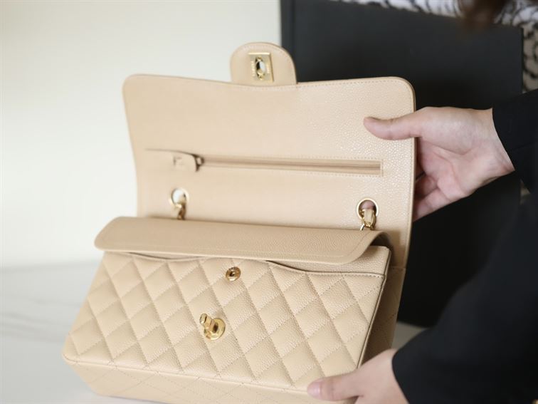 Chanel Classic Medium Caviar Flap Beige - Image 9
