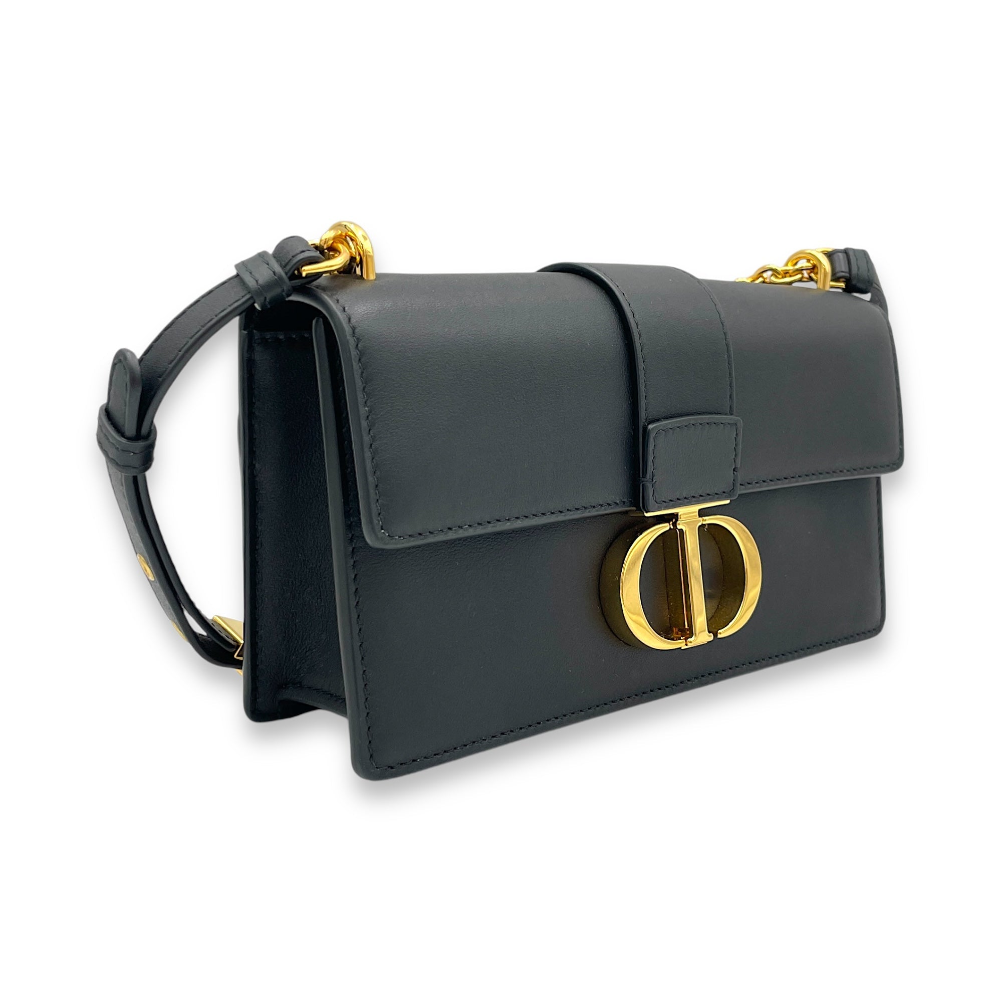 30 Montaigne Shoulder Bag East West Black in Calfskin, Gold hardware - Image 4