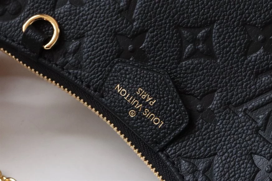 Easy Pouch On Strap Monogram Empreinte Leather - LB220 - Image 5