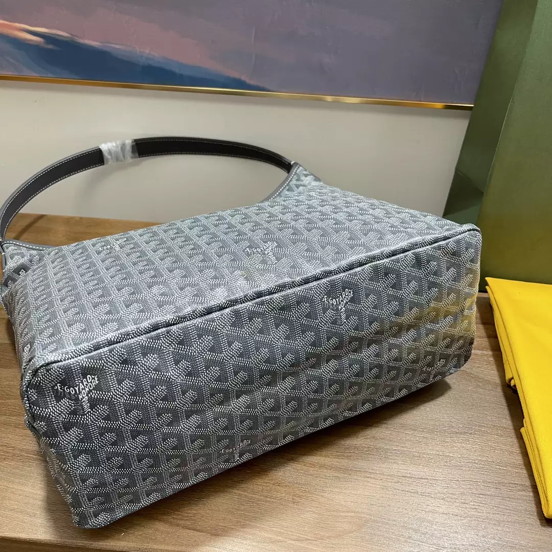 Goyard Bohème Hobo Bag - Repbags.ru - Image 11