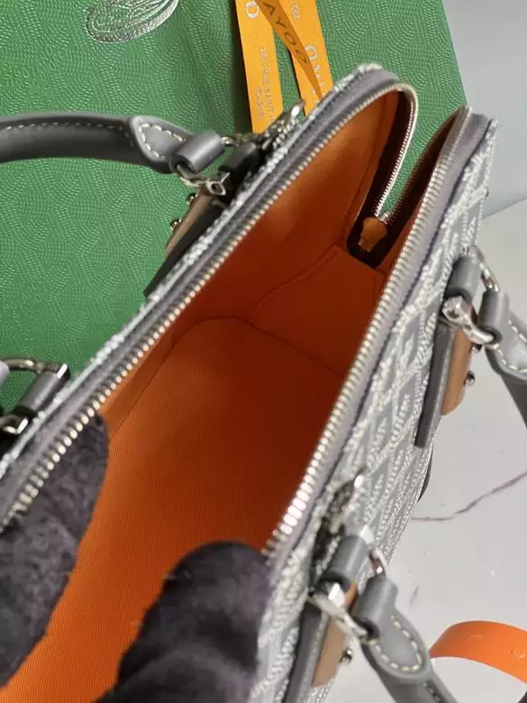 Goyard Vendôme Mini Bag - Repbags.ru - Image 10