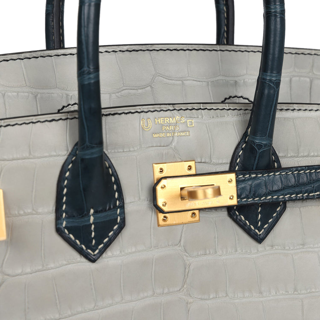 Hermes Special Order (HSS) Birkin 25 Gris Perle and Vert Rousseau Matte Alligator Brushed Gold Hardware - Image 8