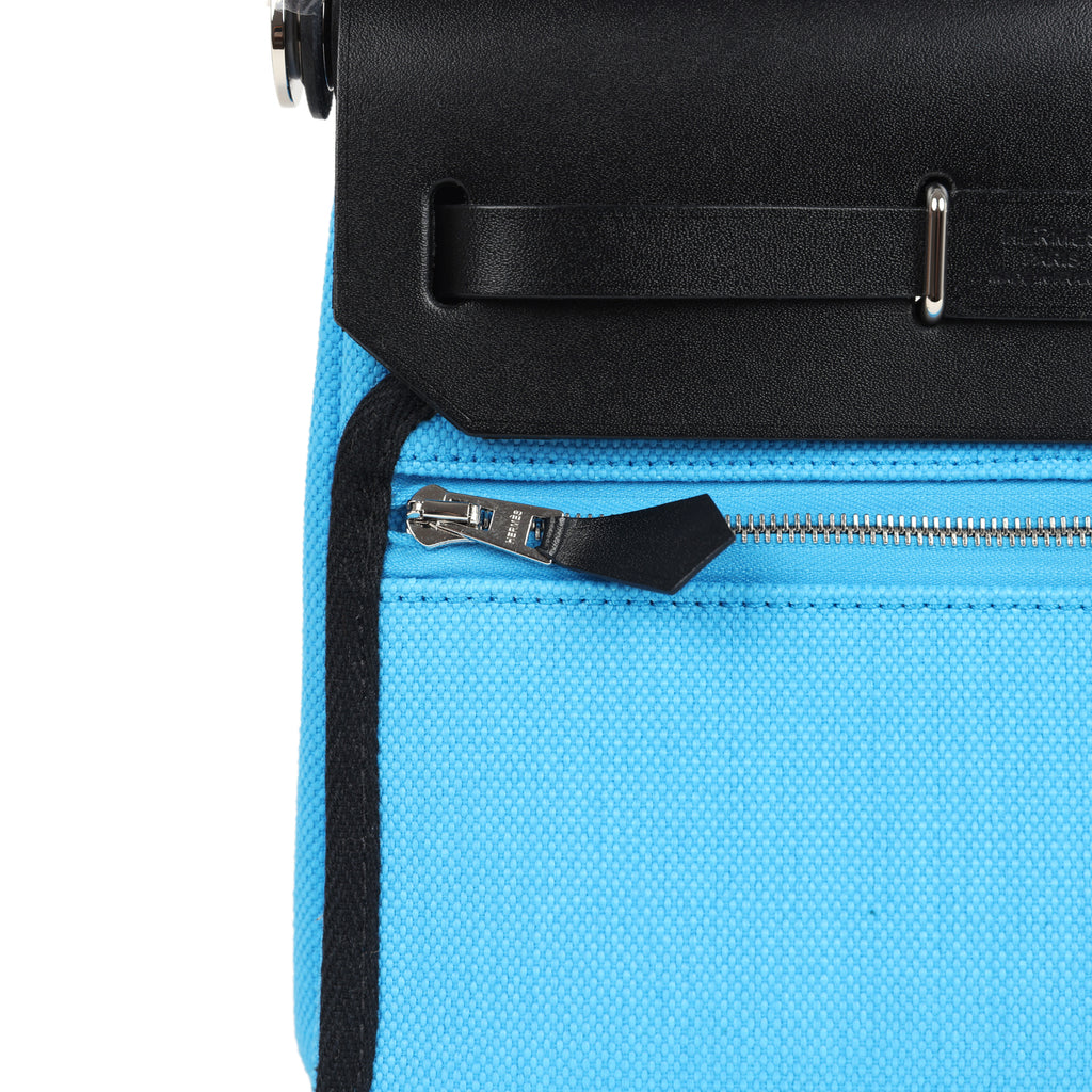Hermes Herbag Zip 20 Mini Bleu Riviera Toile H Canvas and Black Vache Hunter Palladium Hardware - Image 8