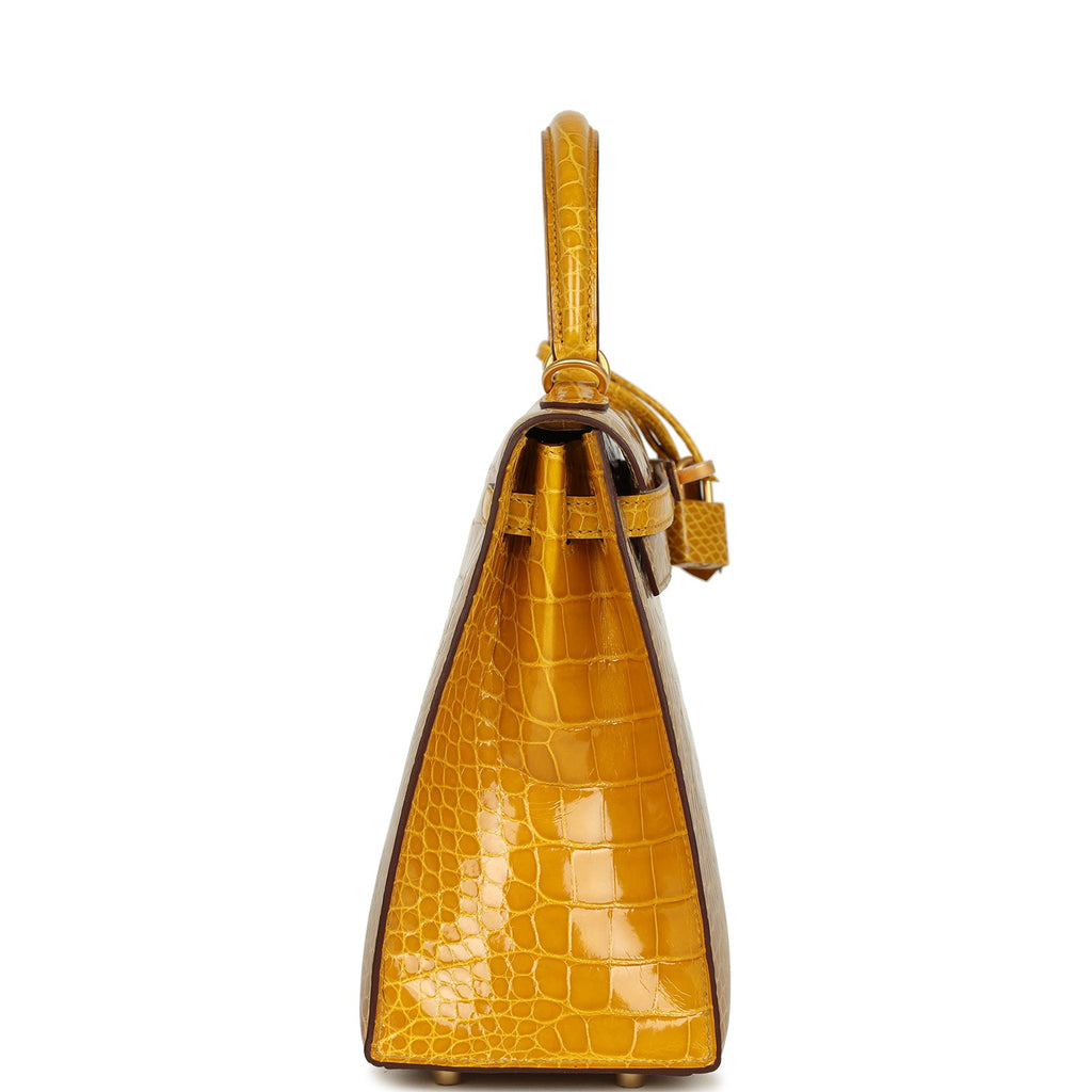 Hermes Special Order (HSS) Kelly Sellier 25 Beige Sable and Jaune Ambre Shiny Alligator Mississpiensis Brushed Gold Hardware - Image 4
