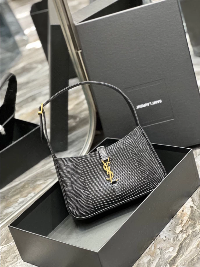 LE 5 à 7 in Lizard Skin Hobo Bag - Image 3