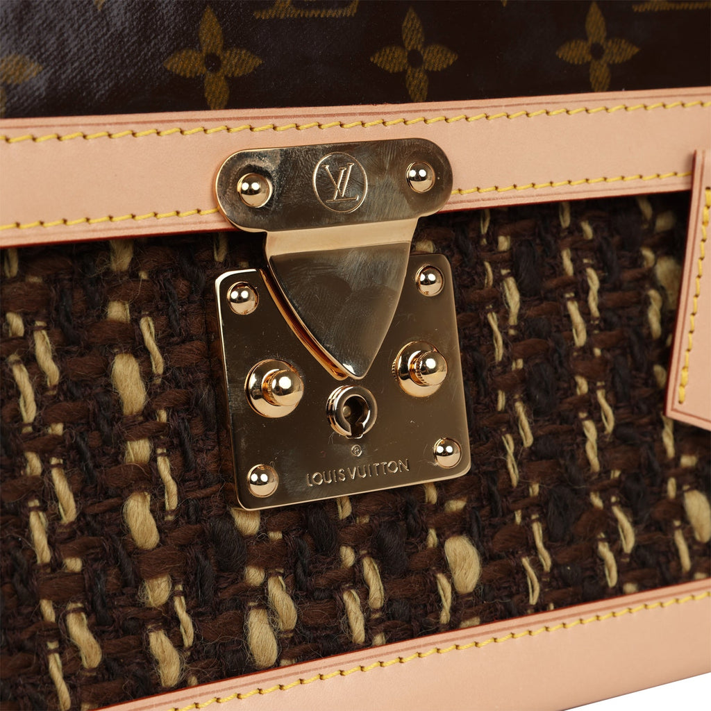 Vintage Louis Vuitton Tweedy Zip GM Brown Monogram Vinyl and Tweed Gold Hardware - Image 9