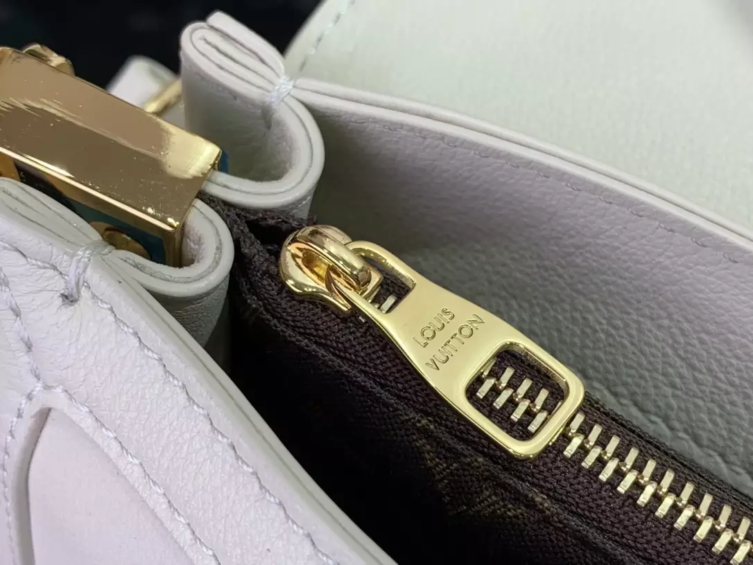 LV Dauphine Soft MM White Calfskin - Repbags.ru - Image 8