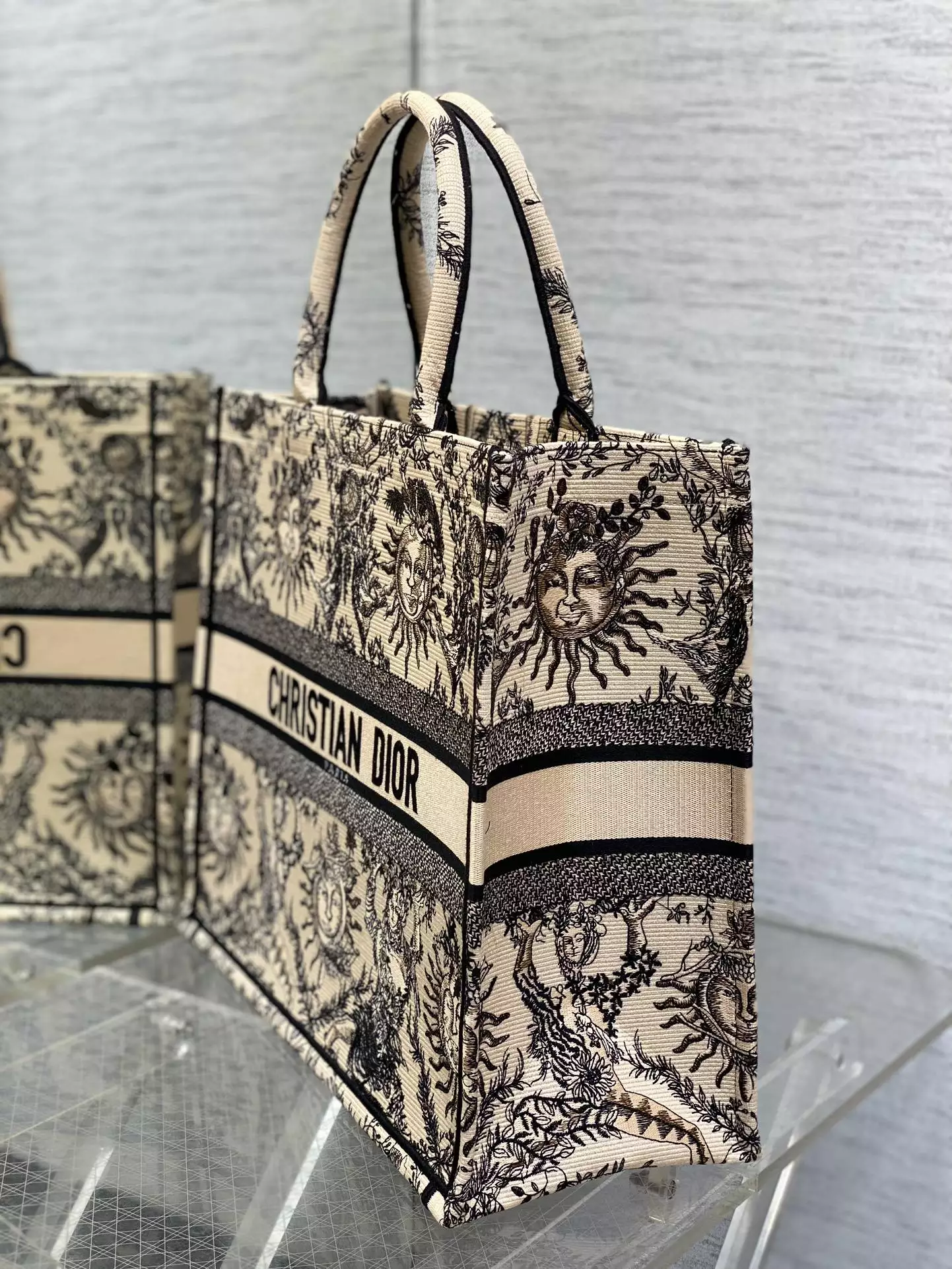 Large Dior Book Tote Toilede JoulSoleil Embroidery - Repbags.ru - Image 5