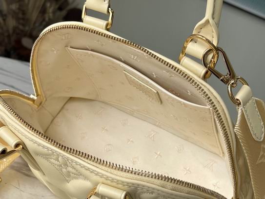 Louis Vuitton Alma BB Banana Yellow - Image 11