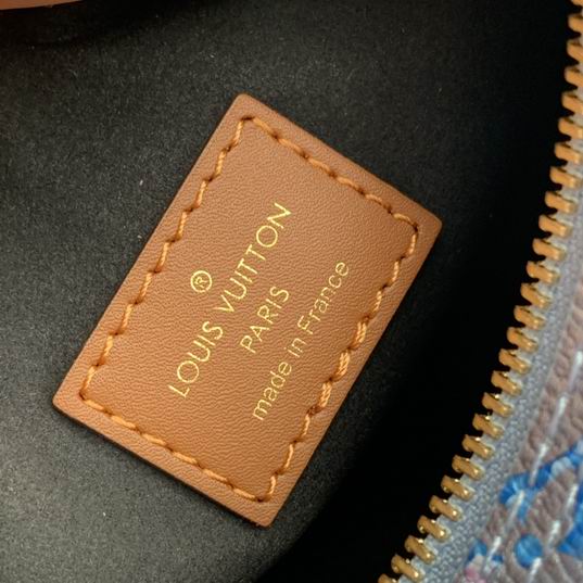 Louis Vuitton Loop Floral All-Pattern Bag - Image 11