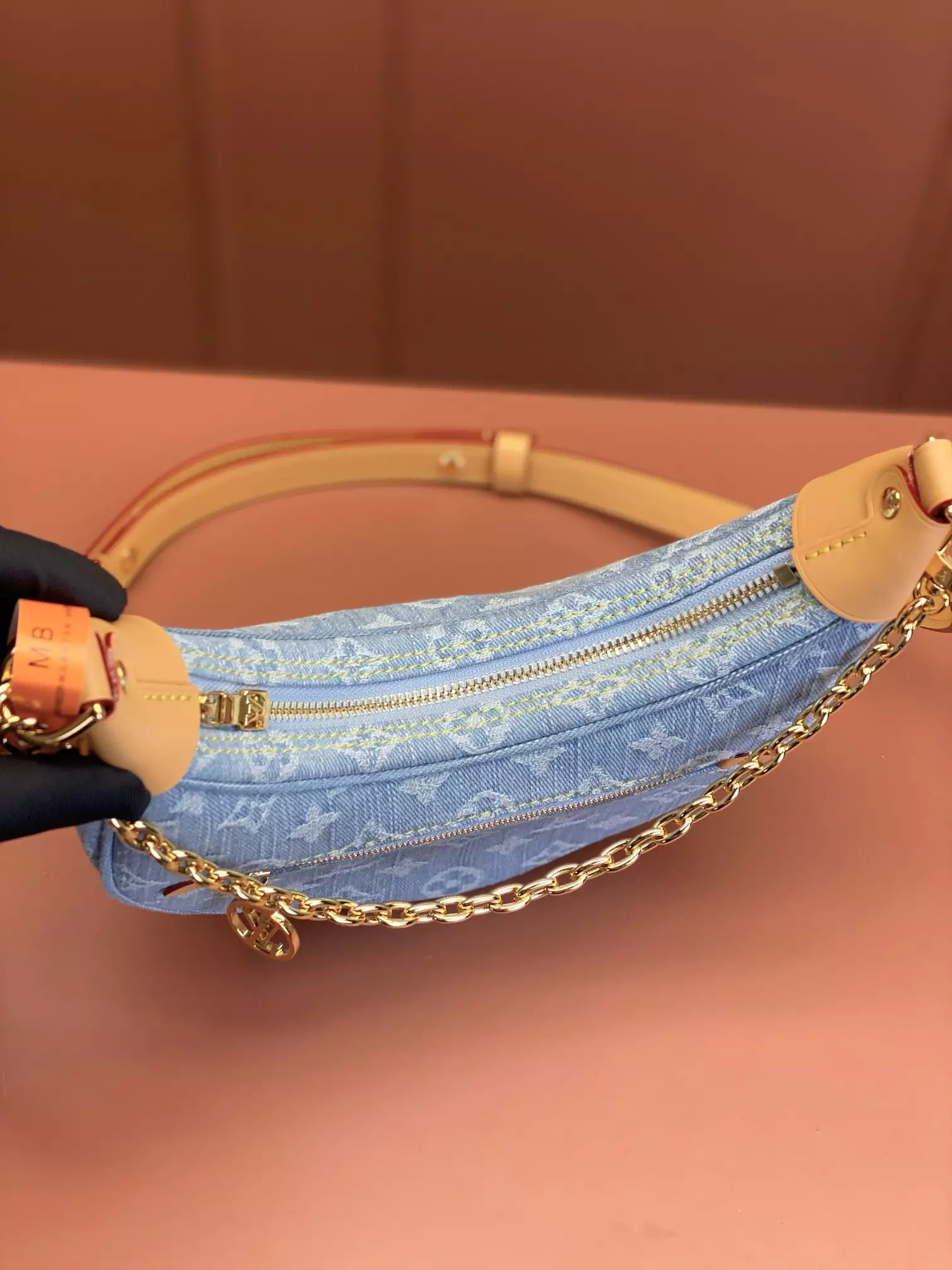 Louis Vuitton Loop Sky Denim Monogram Denim - Repbags.ru - Image 10