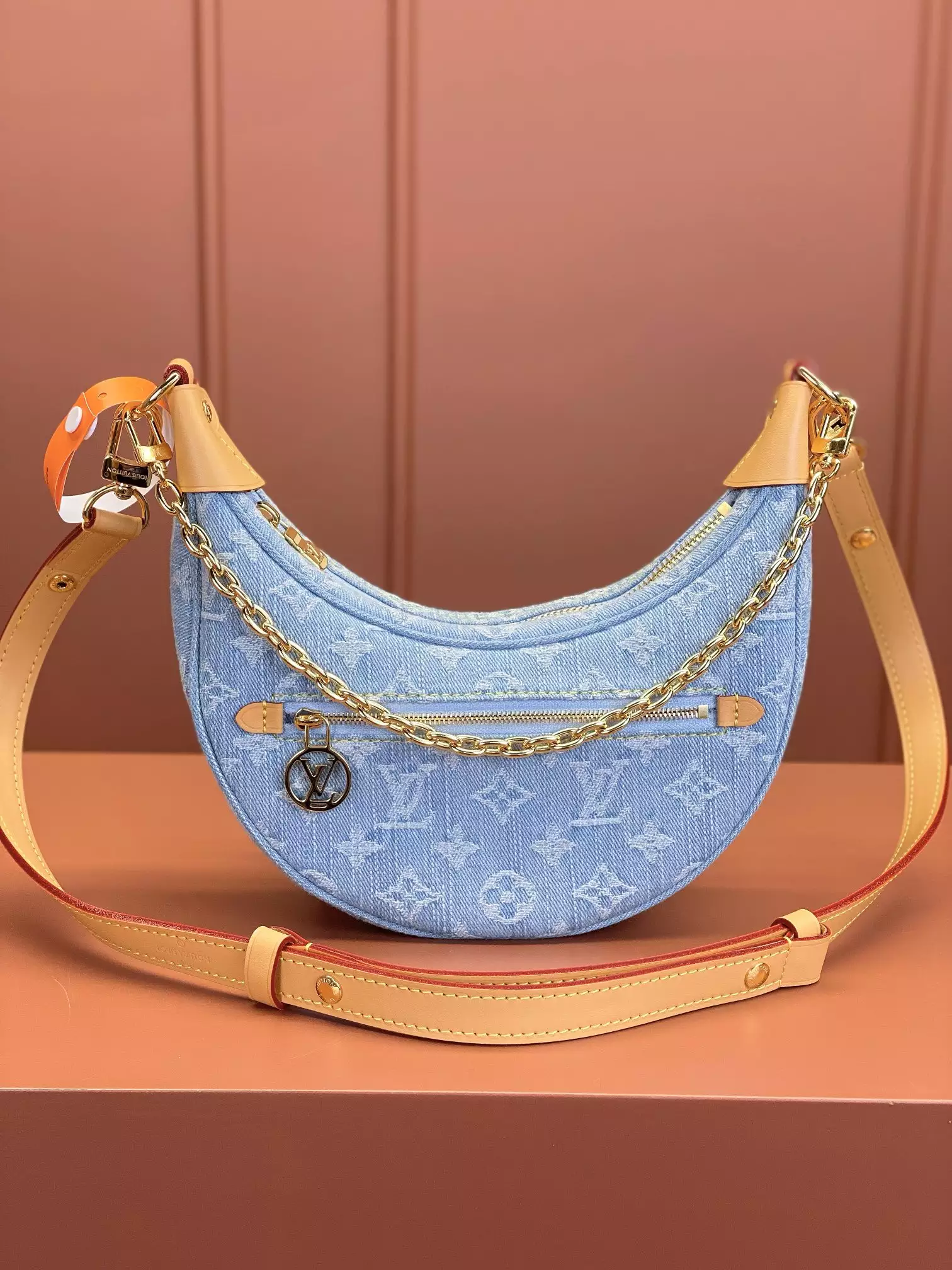Louis Vuitton Loop Sky Denim Monogram Denim - Repbags.ru - Image 3