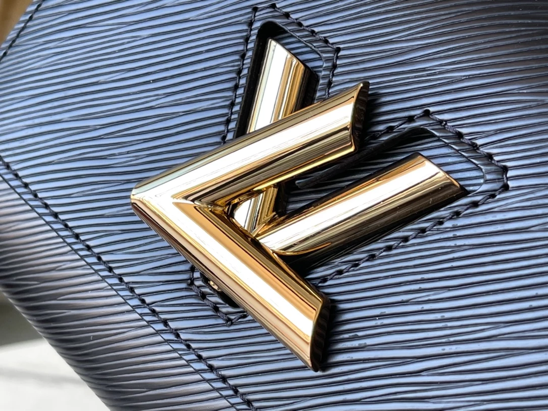 Louis Vuitton Twist PM Bag - LB259 - Image 10