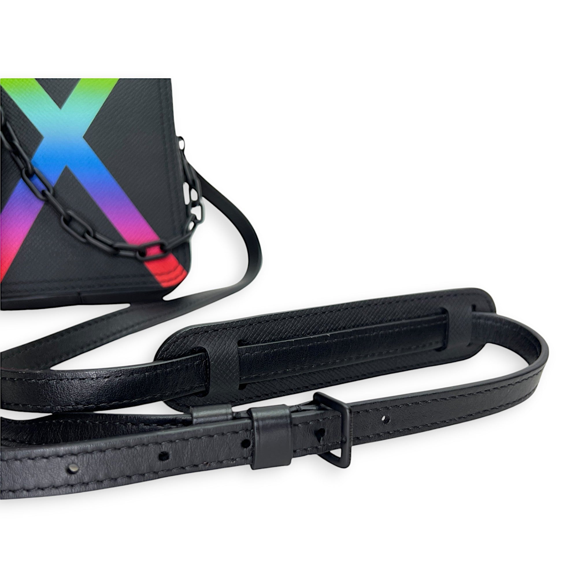 Danube Crossbody Bag Black in Taiga Leather , Lacquered Metal Hardware - Image 11