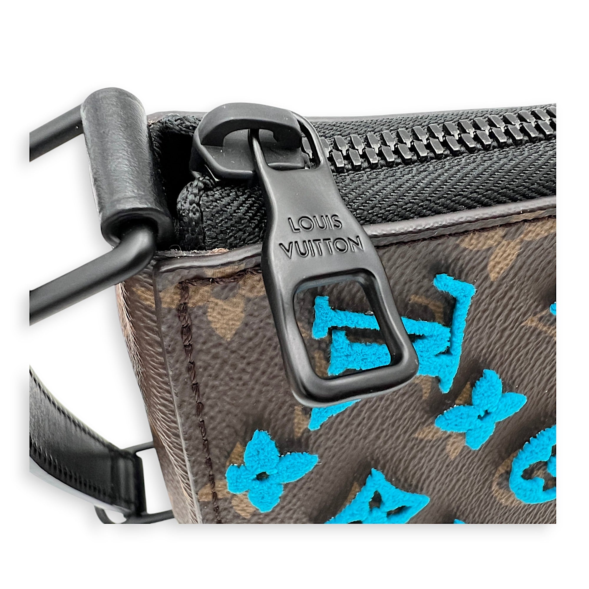 Tuffetage Triangle Messenger bag in Monogram coated canvas, Lacquered Metal Hardware - Image 7