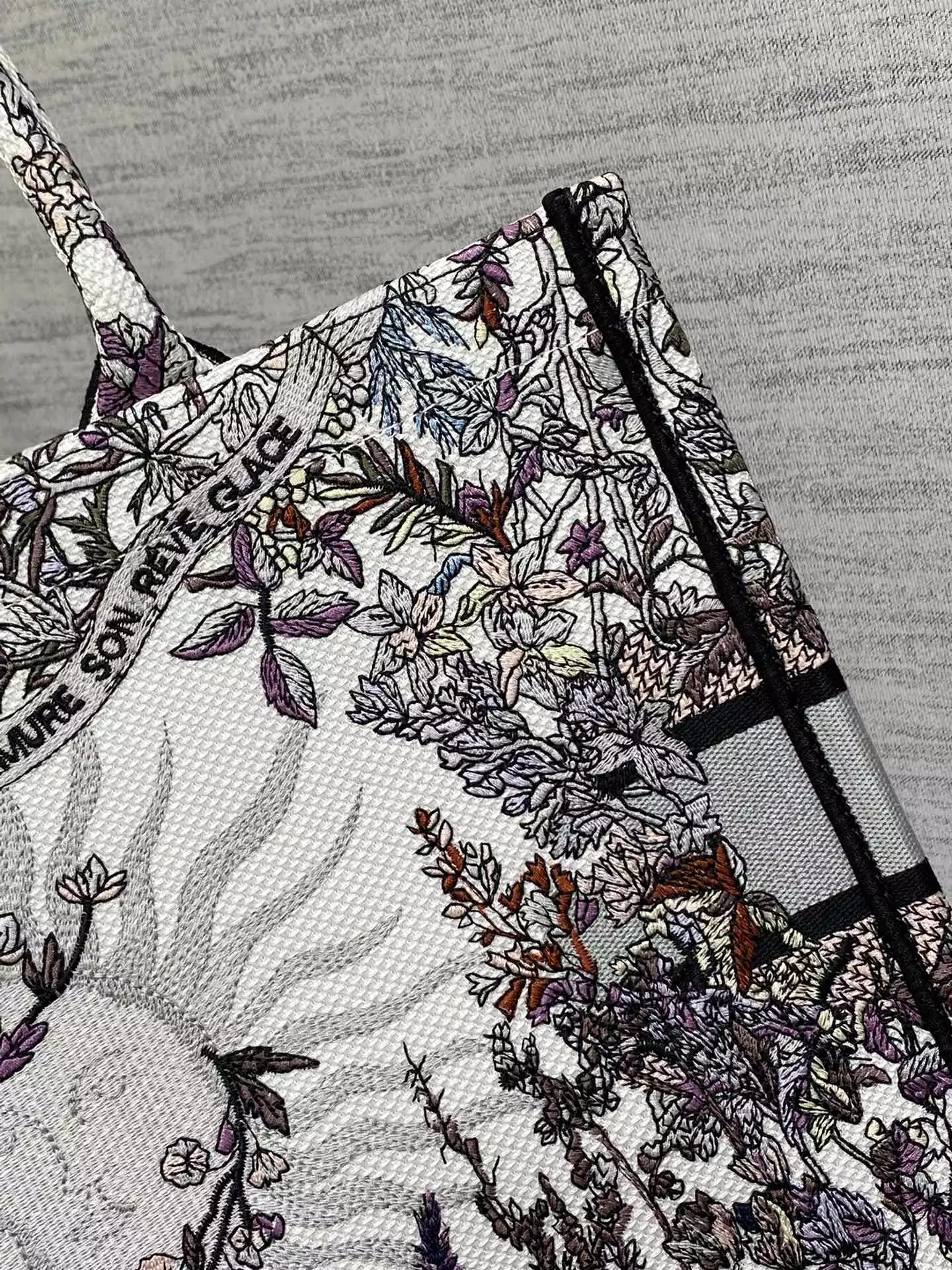 Dior Book Tote Ecru Multicolor Dior 4 Saisons - Repbags.ru - Image 9