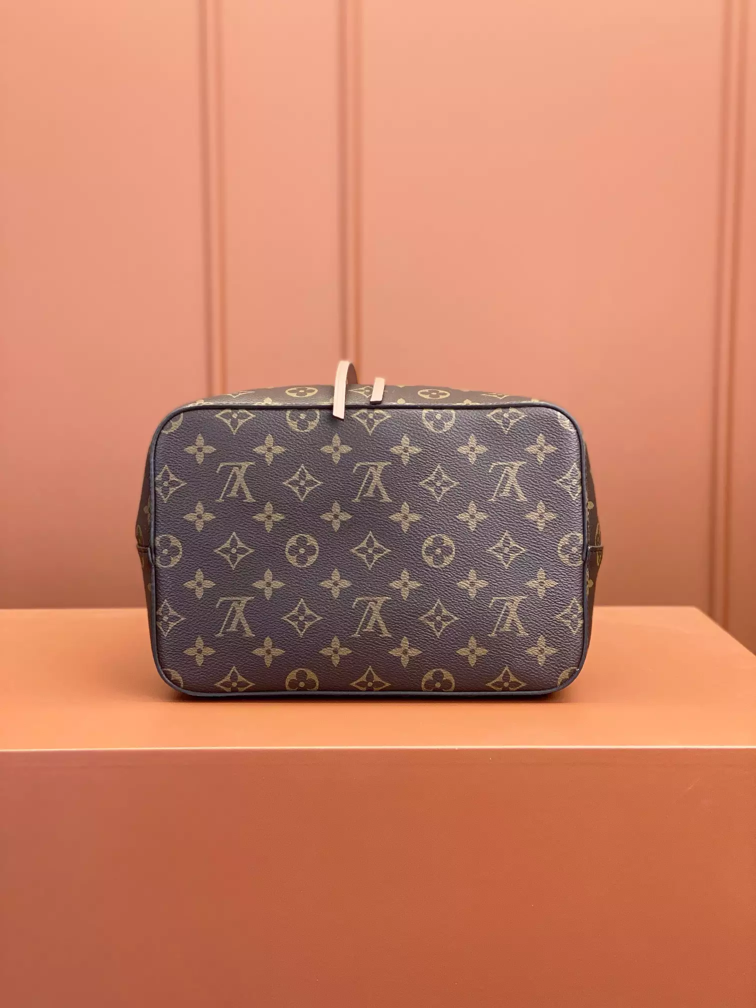 NéoNoé MM Bucket Bag Monogram Canvas - Repbags.ru - Image 8