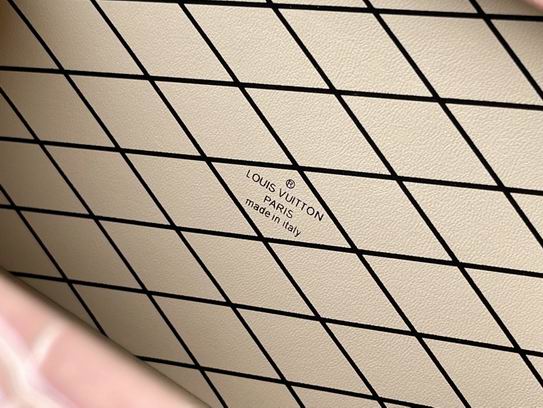 Petite Malle Rose Tourmaline Pink - Image 11