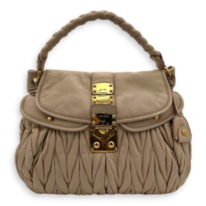 Gaufre Shoulder Bag Beige in Calfskin, Gold hardware
