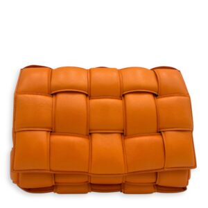 Cassette Shoulder Bag Orange in Lambskin, Gold hardware