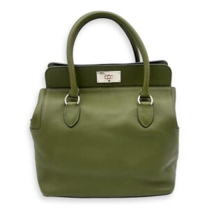 Toolbox 26 Vert Anglais Top Handle Bag in Swift, Palladium hardware