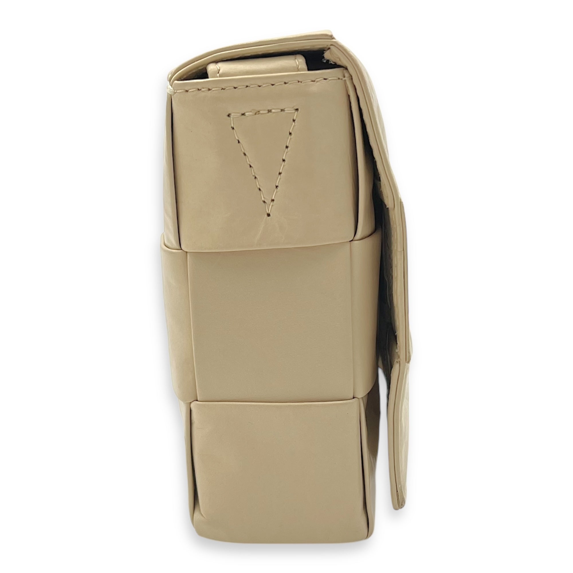 Cassette Crossbody Bag Beige in Calfskin, Silver hardware - Image 5