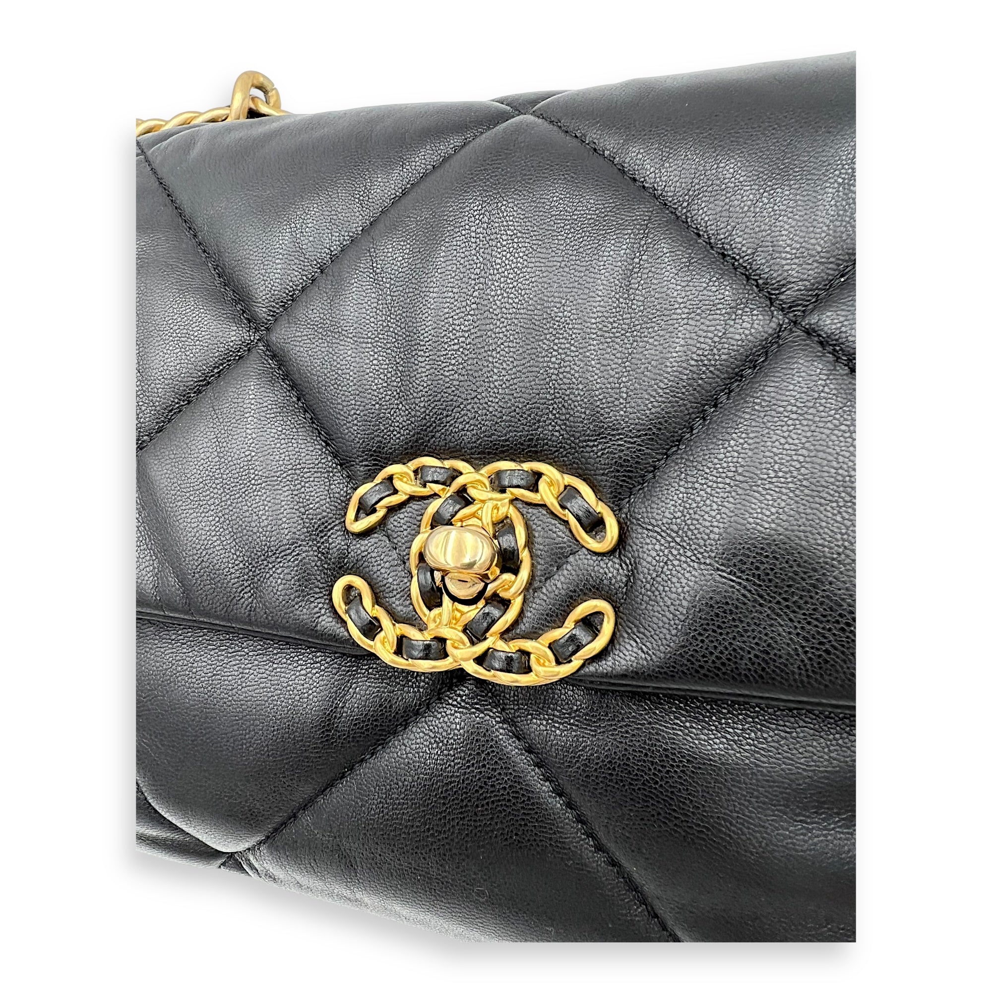 C19 Large Black Shoulder Bag in Lambskin, Mixed hardware - Image 8