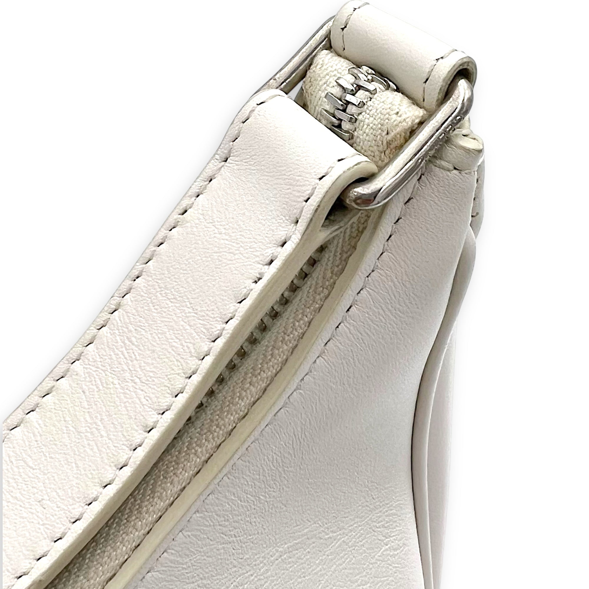 Ava Shoulder Bag White in Calfskin, Silver hardware - Image 8