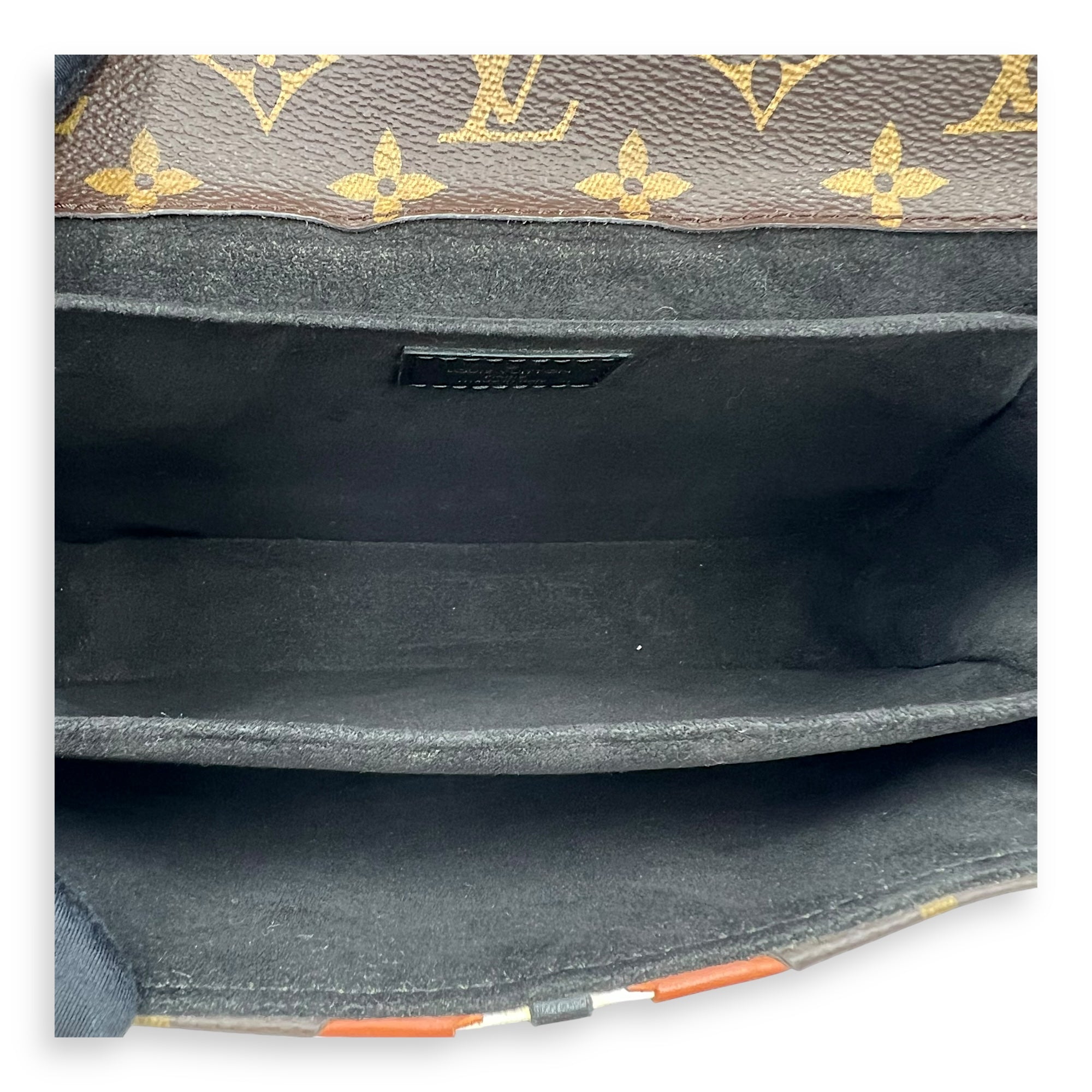 Metis Pochette MM Crossbody bag in Monogram coated canvas, Gold Hardware - Image 7