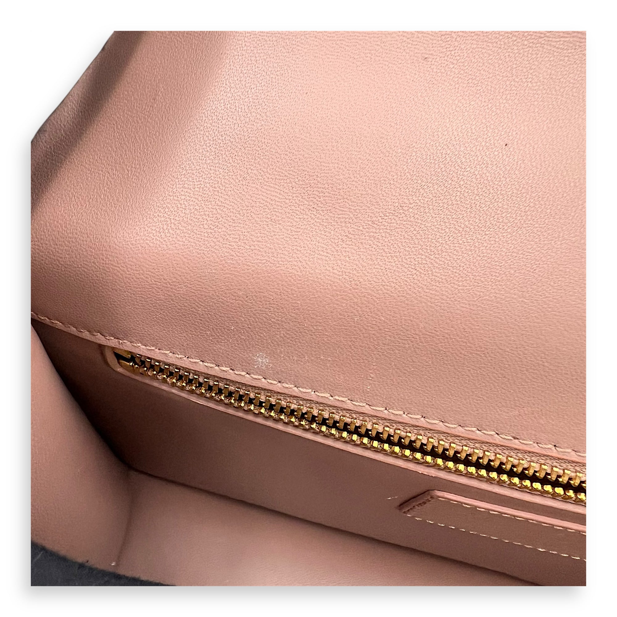 30 Montaigne Medium Shoulder bag in Calfskin, Gold Hardware - Image 11