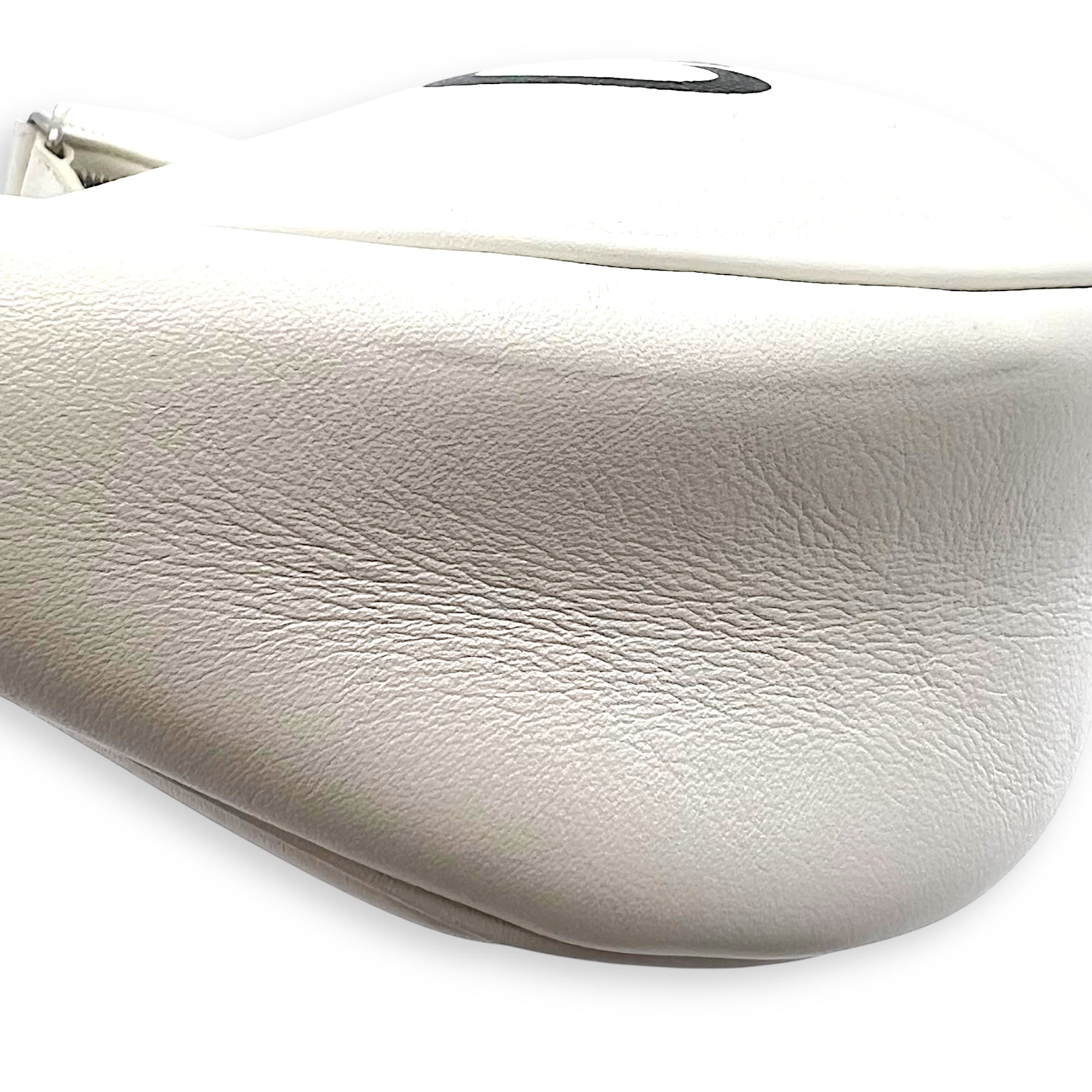 Ava Shoulder Bag White in Calfskin, Silver hardware - Image 11