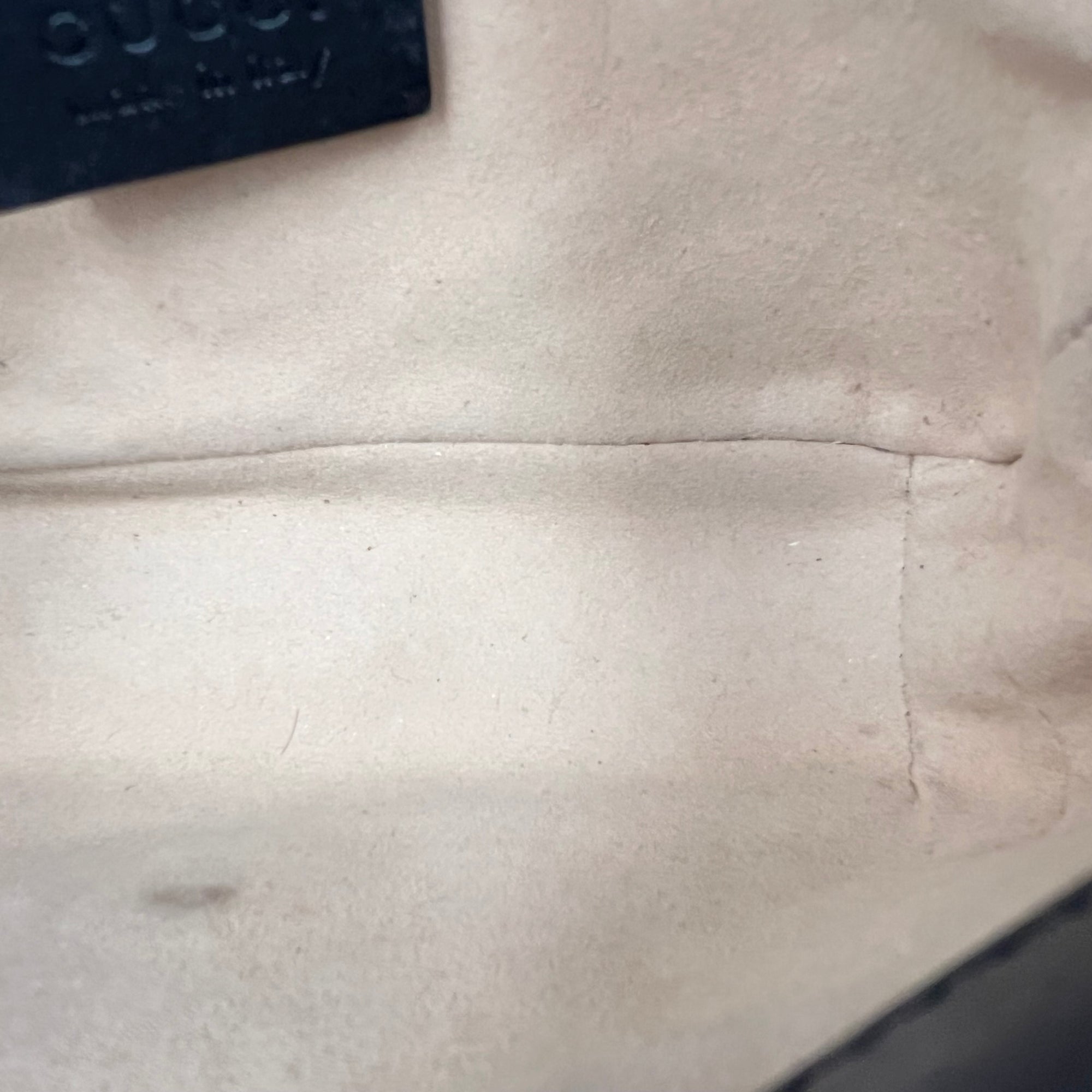 GG Marmont Crossbody Bag Super Mini Black in Calfskin, Gold hardware - Image 14