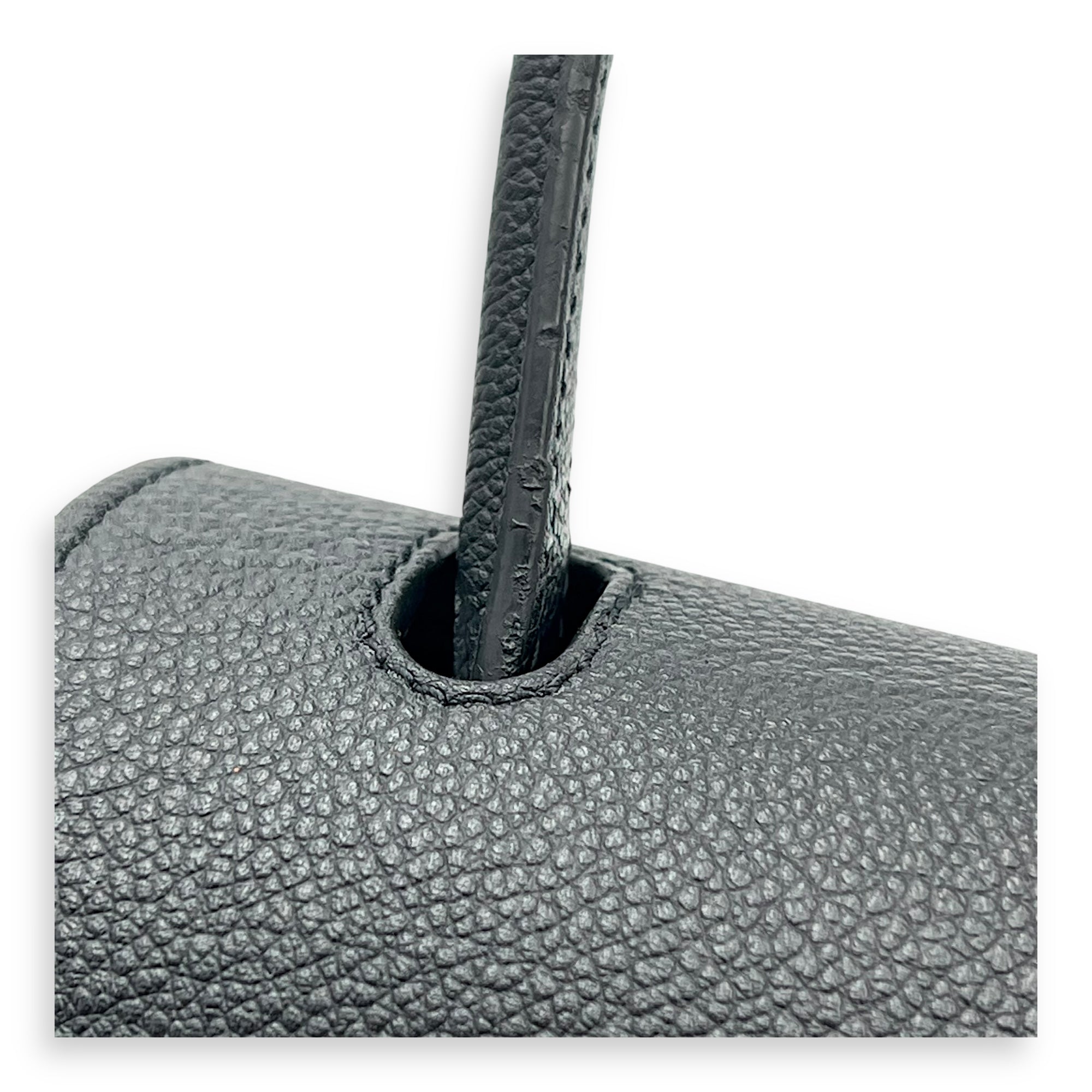 Trocadero Shoulder Bag Black in Empreinte Leather, Gold hardware - Image 8