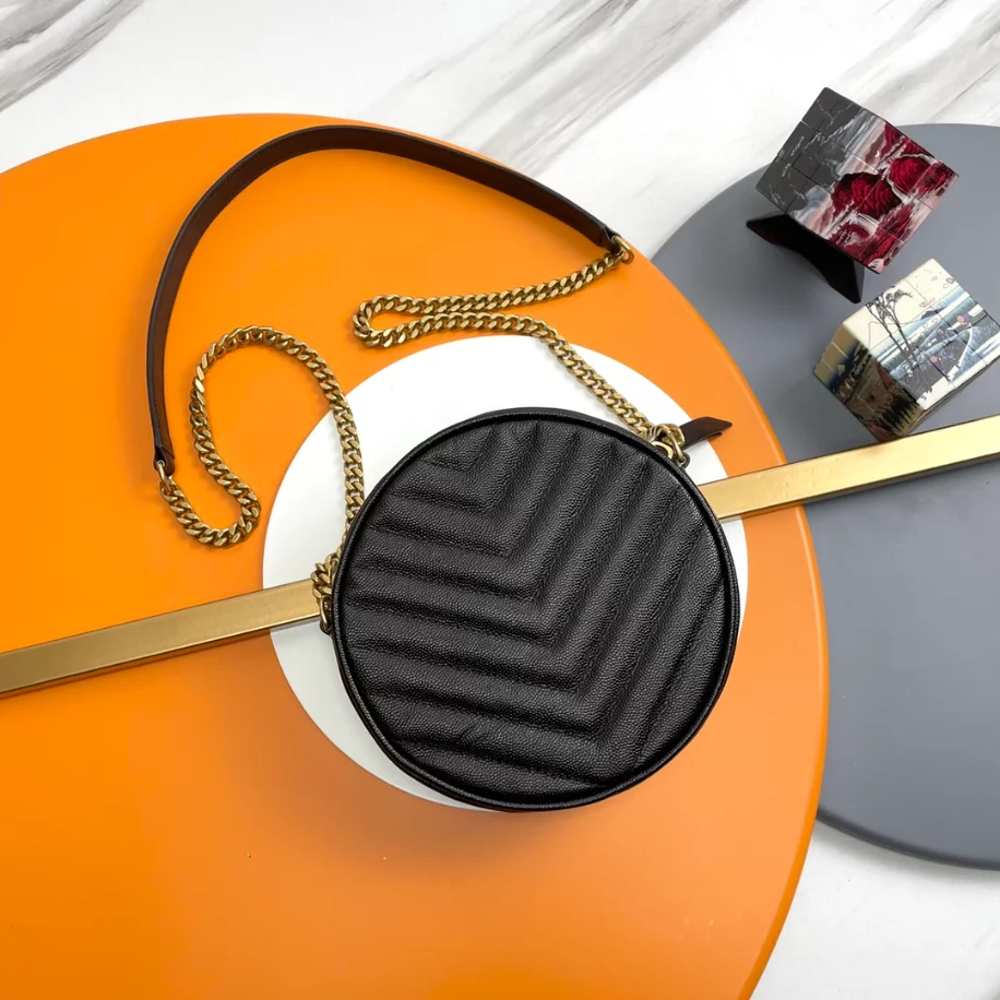 Vinyle in Grain de Poudre Leather round zipped bag - Image 4