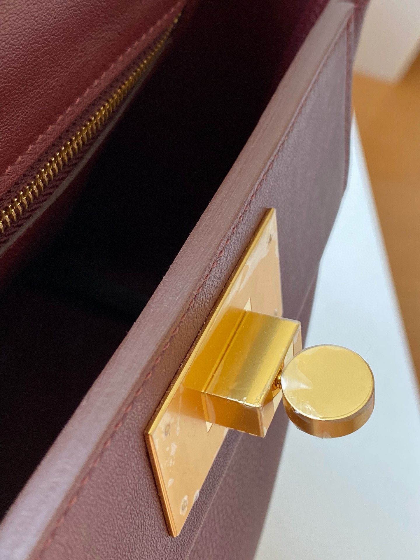 Hermes 24/24 Mini 21 Handmade Bag in Rouge H Evercolor Leather - Image 11