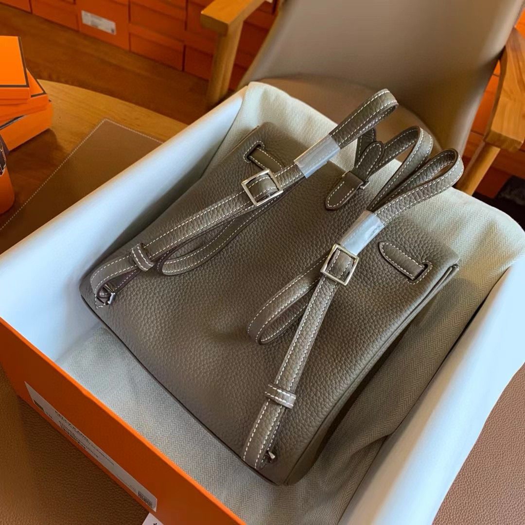 Hermes Kelly Ado Backpack in Taupe Clemence Leather - Image 3