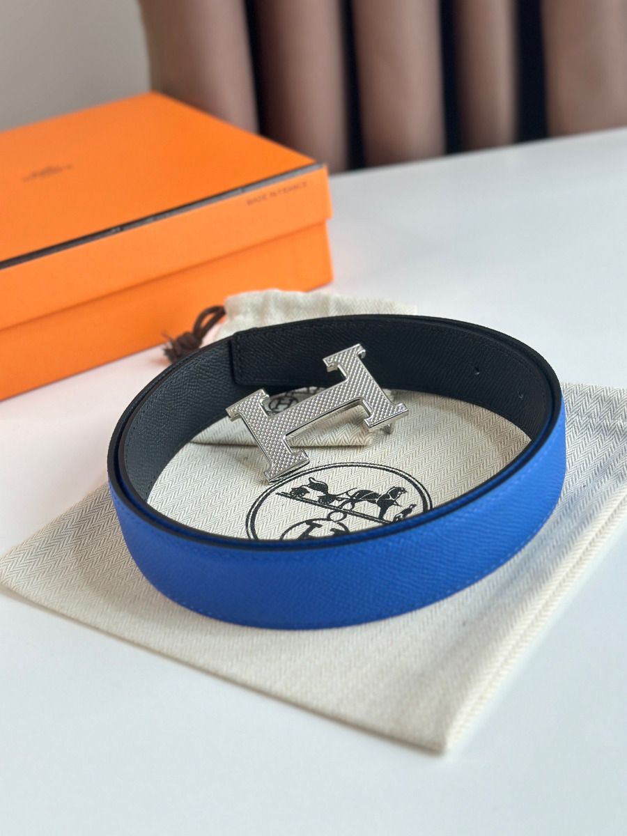 Hermes H Guillochee Reversible Belt 32MM in Black and Blue Epsom Calfskin - Image 5