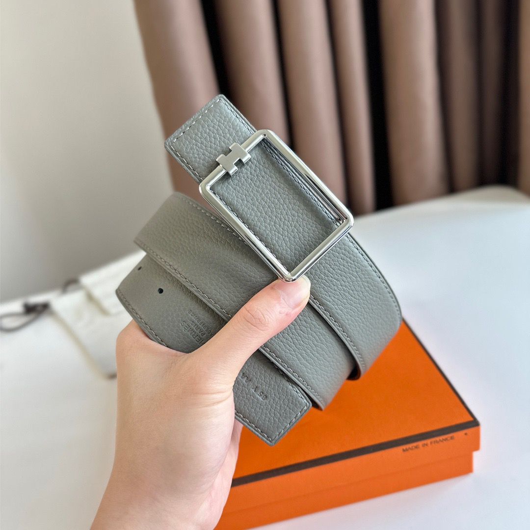 Hermes Tube H Reversible Belt 38MM in Grey Clemence Leather - Image 4