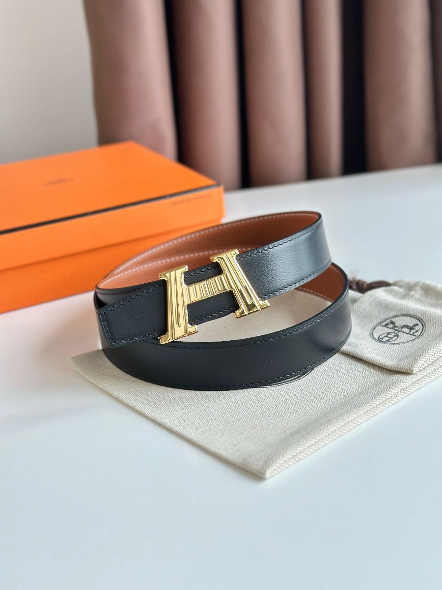 Hermes H Take Off Reversible Belt 32MM in Gold Clemence Leather - Image 3