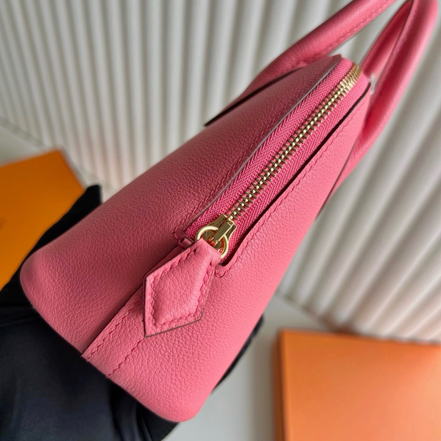 Hermes Bolide 1923 Mini Handmade Bag in Rose Azalee Evercolor Calfskin - Image 5