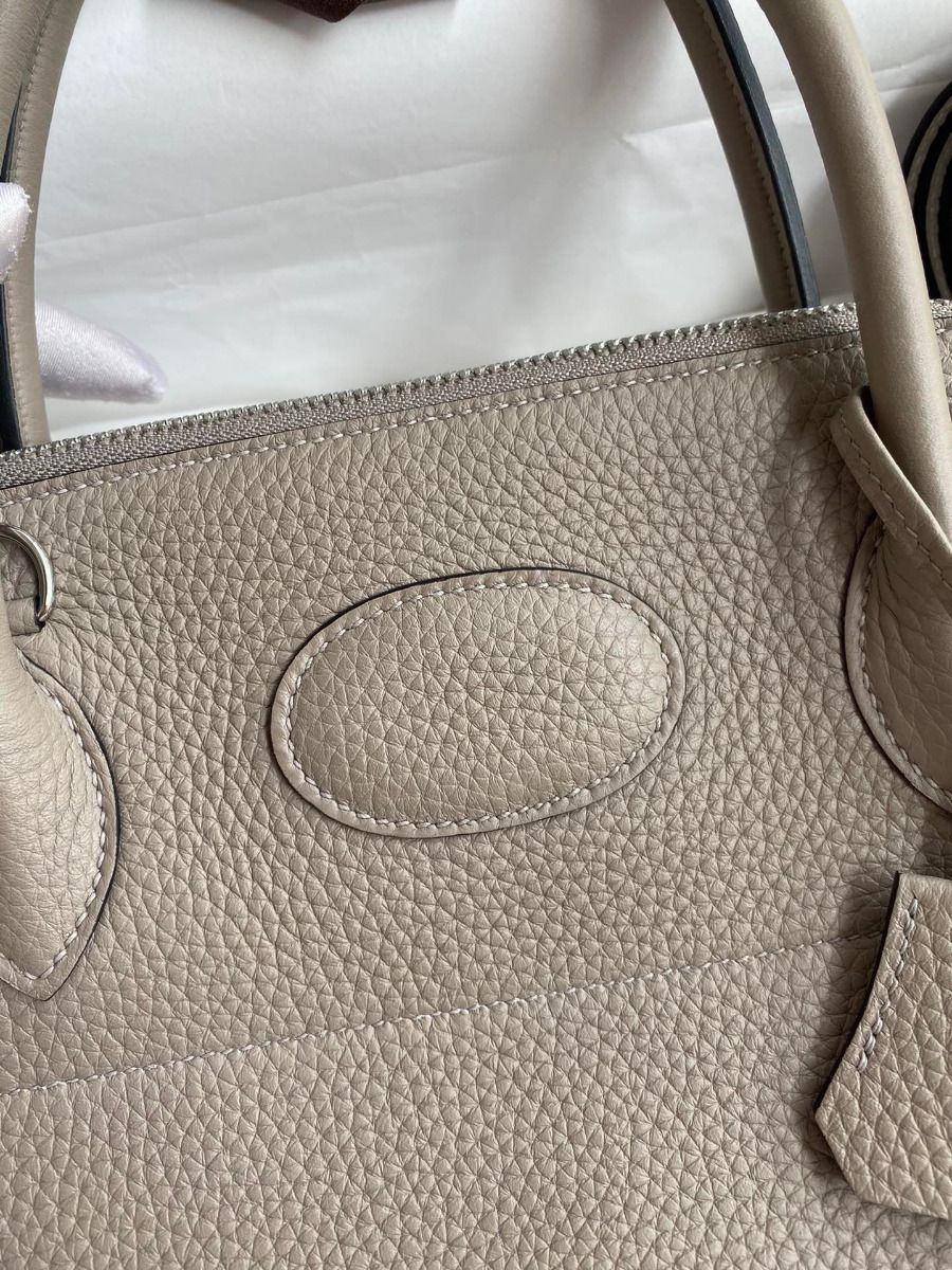 Hermes Bolide 1923 31 Handmade Bag In Gris Asphalt Clemence Leather - Image 4