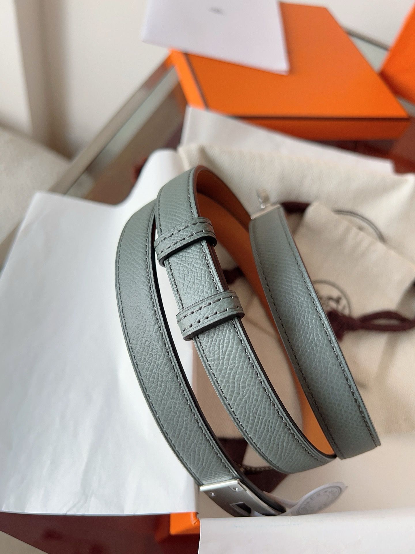 Hermes Kelly 18 Belt in Vert Amanda Epsom Leather - Image 10